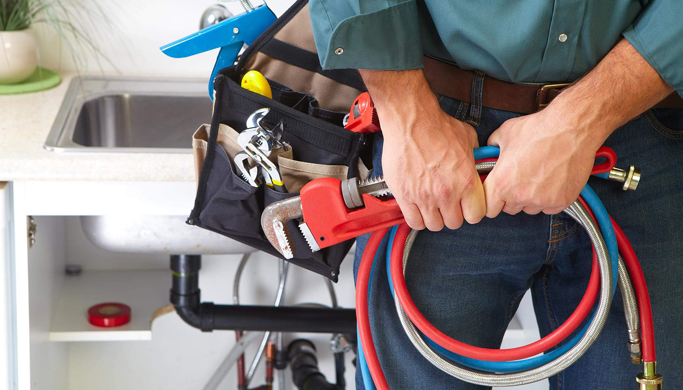 Carpentry & Repair Services